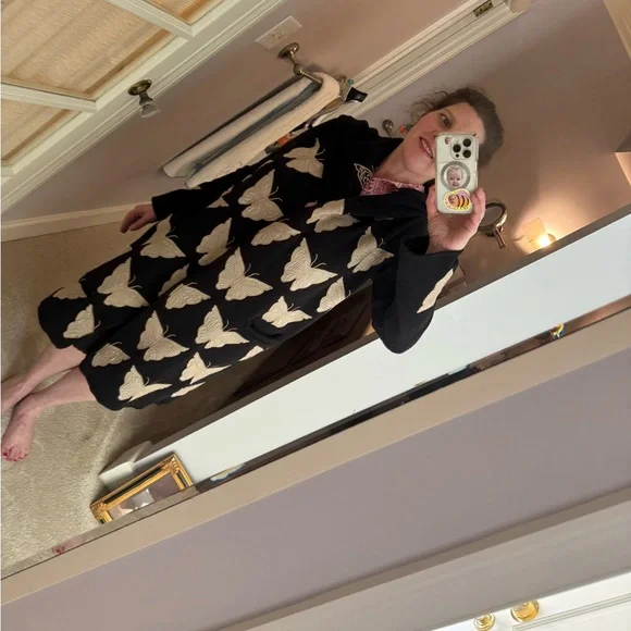 Johnny Waas Embroidered Cardigan with Butterfly Design - Picture 11 of 12